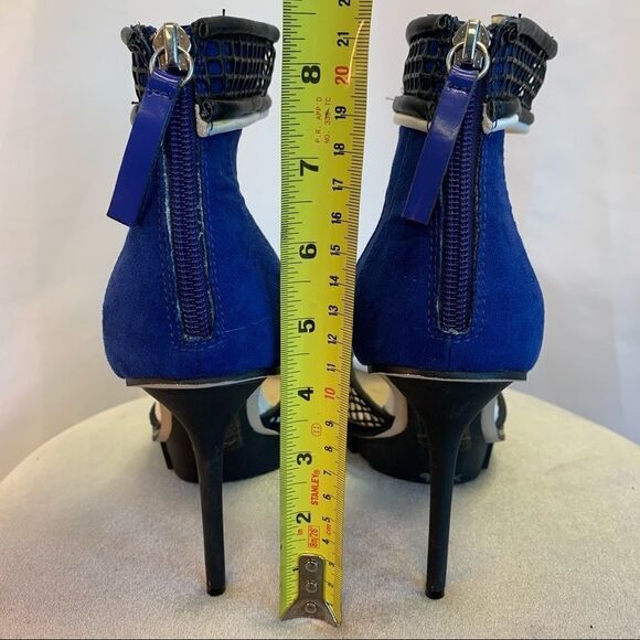 Nwob GX by Gwen Stefan blue black white Namiko Suede High Heels size 9 - Picture 8 of 11